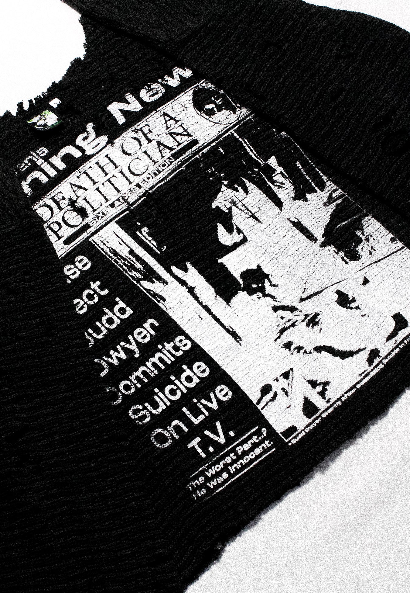 "DIE LIKE DWYER" Thrashed & Cropped Knit Sweater (L)