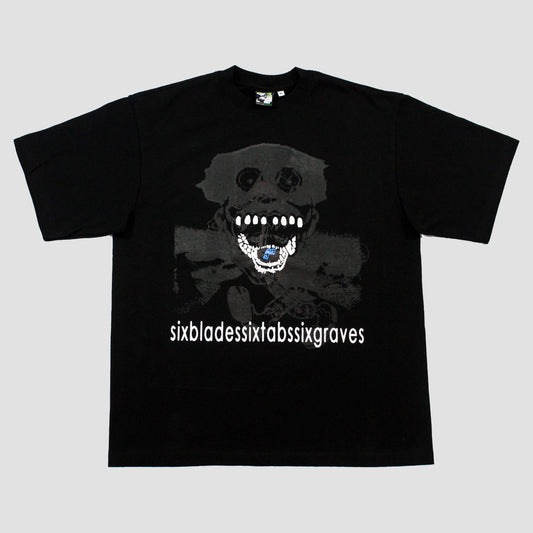 "SIXBLADESSIXTABSSIXGRAVES" Heavyweight Tee (XL)
