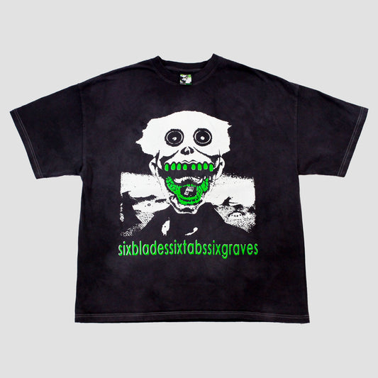 "SIXBLADESSIXTABSSIXGRAVES" Heavyweight Tee (L)