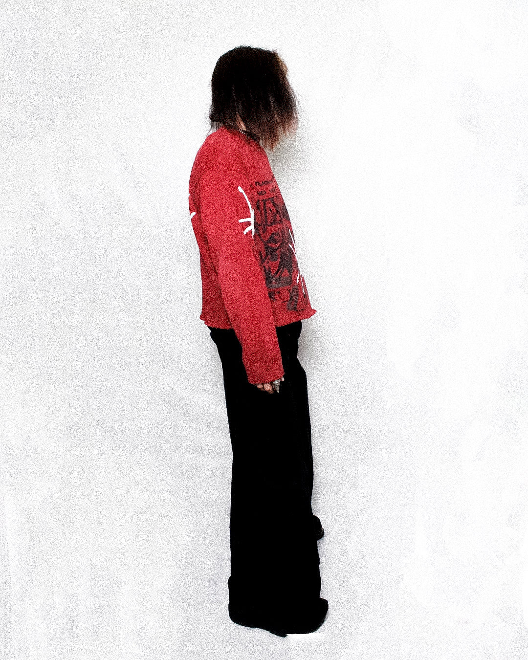 "TRIPPING WITH SPIDERS!" Cropped & Dyed Knit Sweater (L)