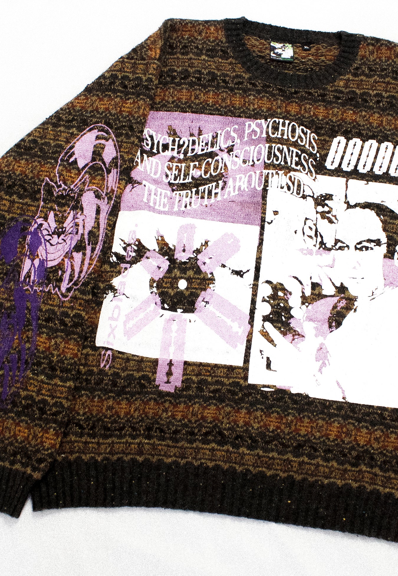 "RAZOR BLADES & PINK LSD" Heavyweight Pullover Fleece Knit (XL)