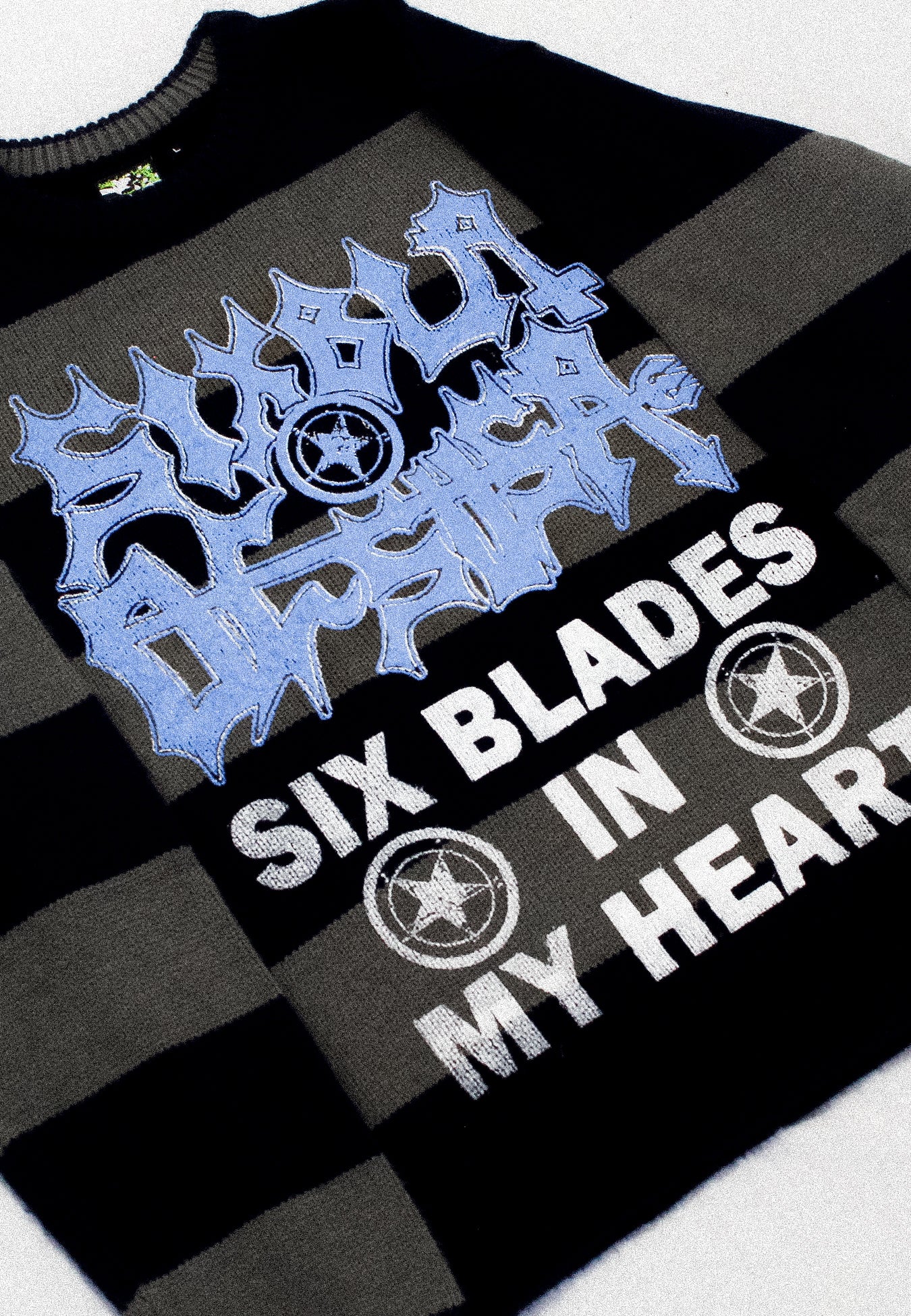 "SIX BLADES IN MY HEART" Pullover Striped Knit (L)